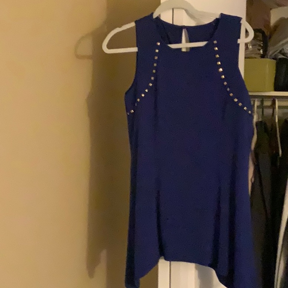 Blue top size medium